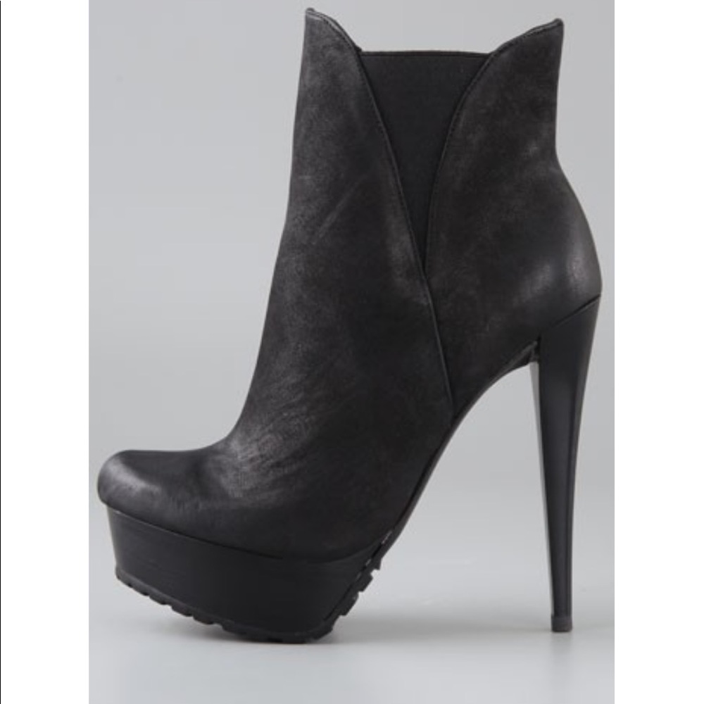 Luxury Rebel Yassa booties - leather